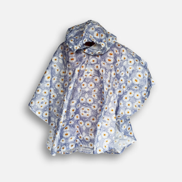Poncho Dainty Daisy in Lilac